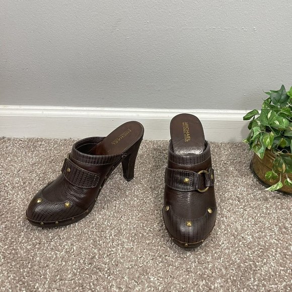 Michael Kors Platform Clogs Size 9 M Brown Leather Mule Wooden Studs - Picture 8 of 8